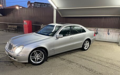 Mercedes-Benz E-Класс, 2002 год, 970 000 рублей, 2 фотография