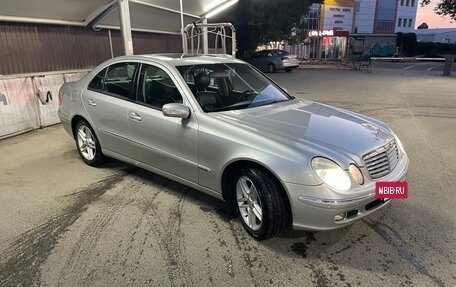 Mercedes-Benz E-Класс, 2002 год, 970 000 рублей, 3 фотография
