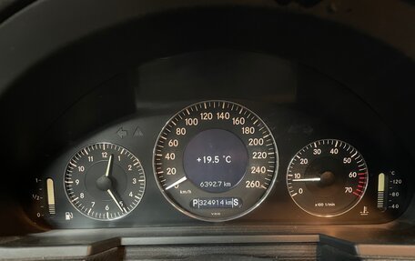 Mercedes-Benz E-Класс, 2002 год, 970 000 рублей, 8 фотография