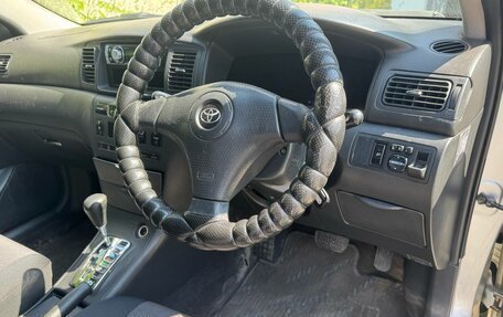 Toyota Corolla, 2001 год, 550 000 рублей, 2 фотография
