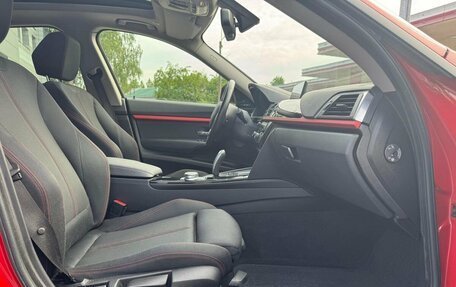 BMW 3 серия, 2019 год, 3 050 000 рублей, 17 фотография