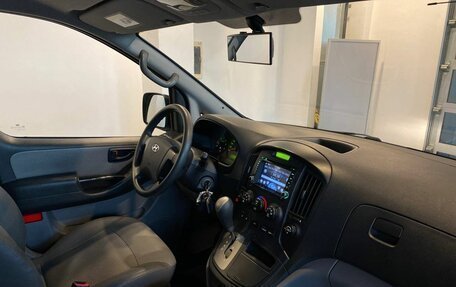 Hyundai Grand Starex Grand Starex I рестайлинг 2, 2012 год, 1 700 000 рублей, 12 фотография