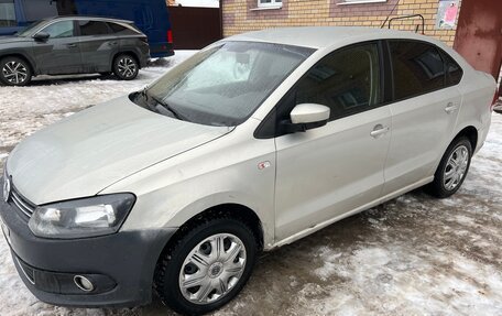 Volkswagen Polo VI (EU Market), 2011 год, 460 000 рублей, 3 фотография