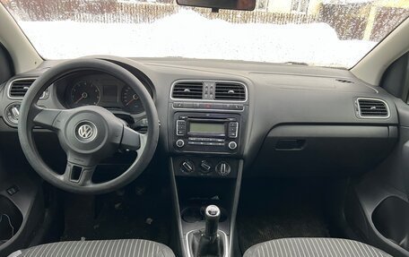 Volkswagen Polo VI (EU Market), 2011 год, 460 000 рублей, 7 фотография
