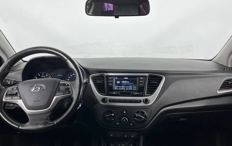 Hyundai Solaris II рестайлинг, 2017 год, 1 190 000 рублей, 11 фотография