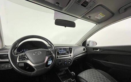 Hyundai Solaris II рестайлинг, 2017 год, 1 190 000 рублей, 13 фотография