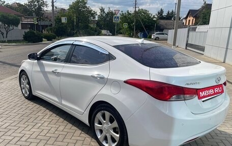 Hyundai Avante, 2011 год, 1 300 000 рублей, 3 фотография