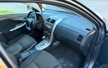 Toyota Corolla, 2011 год, 1 100 000 рублей, 28 фотография
