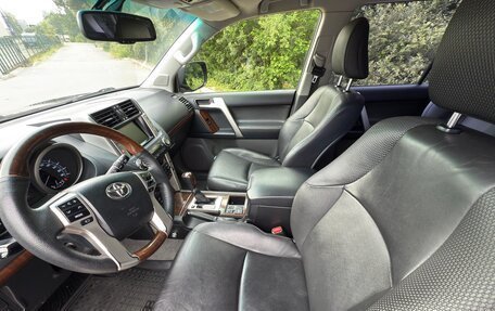 Toyota Land Cruiser Prado 150 рестайлинг 2, 2012 год, 2 950 000 рублей, 10 фотография