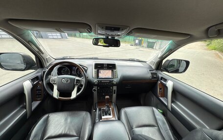 Toyota Land Cruiser Prado 150 рестайлинг 2, 2012 год, 2 950 000 рублей, 16 фотография