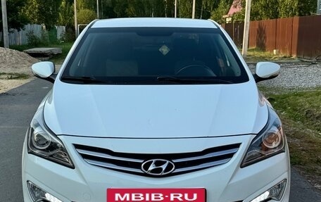 Hyundai Solaris II рестайлинг, 2014 год, 950 000 рублей, 5 фотография