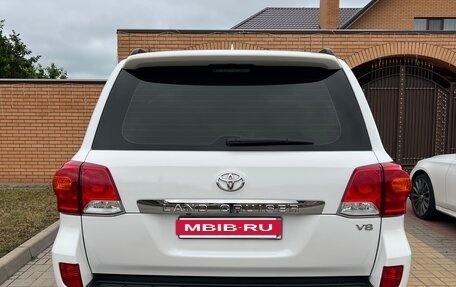 Toyota Land Cruiser 200, 2015 год, 5 950 000 рублей, 4 фотография