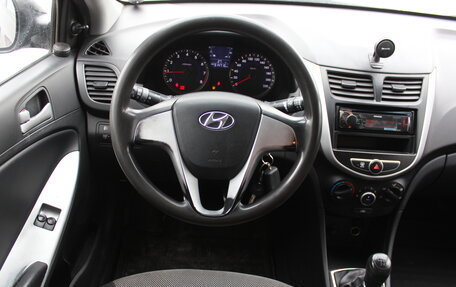 Hyundai Solaris II рестайлинг, 2012 год, 597 000 рублей, 15 фотография