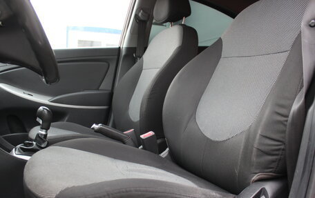 Hyundai Solaris II рестайлинг, 2012 год, 597 000 рублей, 11 фотография