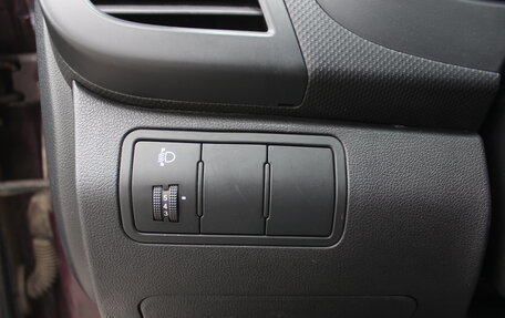Hyundai Solaris II рестайлинг, 2012 год, 597 000 рублей, 16 фотография