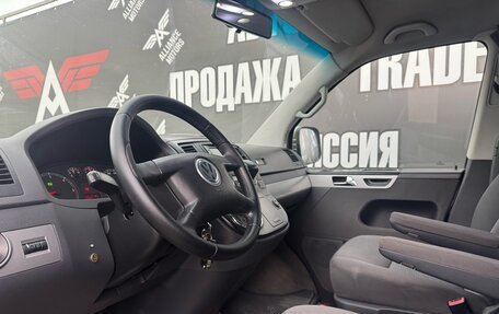 Volkswagen Multivan T5, 2006 год, 1 950 000 рублей, 9 фотография