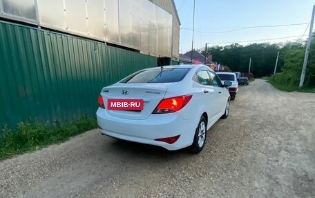 Hyundai Solaris II рестайлинг, 2015 год, 1 100 000 рублей, 11 фотография