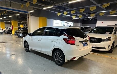 Toyota Yaris Cross, 2021 год, 1 390 000 рублей, 3 фотография