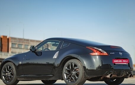 Nissan 370Z, 2019 год, 4 300 000 рублей, 8 фотография