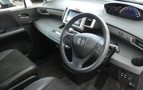 Honda Freed I, 2015 год, 1 180 000 рублей, 6 фотография