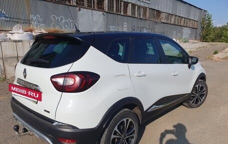 Renault Kaptur I рестайлинг, 2016 год, 1 400 000 рублей, 5 фотография