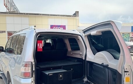 Mitsubishi Pajero IV, 2010 год, 2 050 000 рублей, 6 фотография