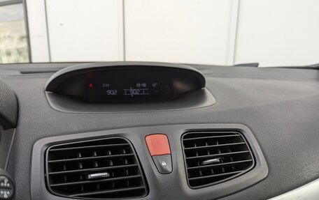 Renault Megane III, 2011 год, 750 000 рублей, 16 фотография