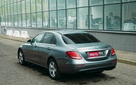 Mercedes-Benz E-Класс, 2018 год, 1 902 180 рублей, 4 фотография