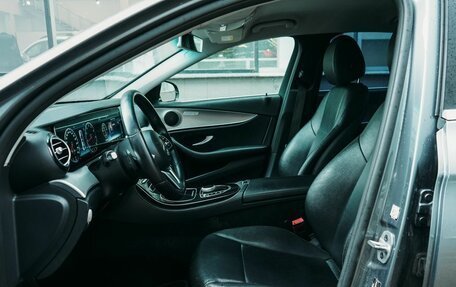 Mercedes-Benz E-Класс, 2018 год, 1 902 180 рублей, 7 фотография