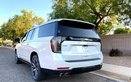Chevrolet Suburban, 2025 год, 16 900 000 рублей, 12 фотография