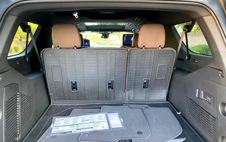 Chevrolet Suburban, 2025 год, 16 900 000 рублей, 13 фотография