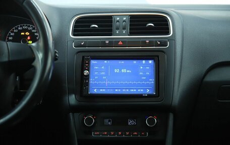 Volkswagen Polo VI (EU Market), 2012 год, 790 000 рублей, 13 фотография