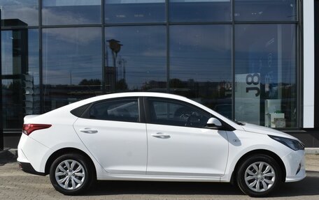 Hyundai Solaris II рестайлинг, 2022 год, 1 767 000 рублей, 4 фотография