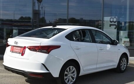 Hyundai Solaris II рестайлинг, 2022 год, 1 767 000 рублей, 5 фотография