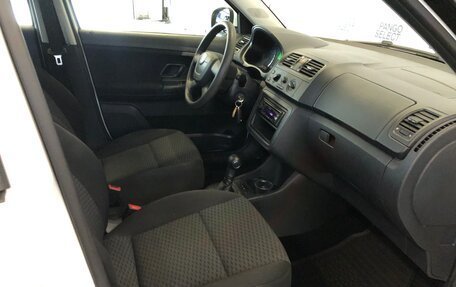 Skoda Fabia II, 2012 год, 880 000 рублей, 16 фотография
