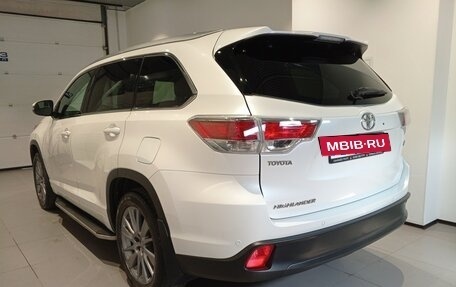Toyota Highlander III, 2014 год, 2 799 000 рублей, 6 фотография