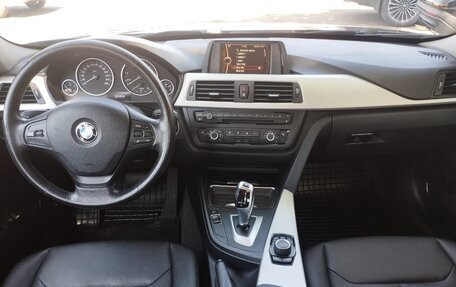 BMW 3 серия, 2013 год, 12 фотография