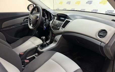 Chevrolet Cruze II, 2011 год, 669 000 рублей, 10 фотография
