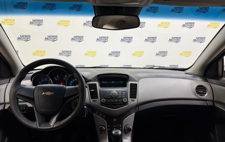 Chevrolet Cruze II, 2011 год, 669 000 рублей, 13 фотография