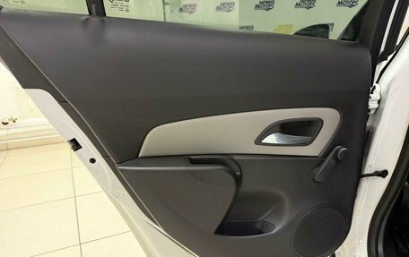 Chevrolet Cruze II, 2011 год, 669 000 рублей, 16 фотография