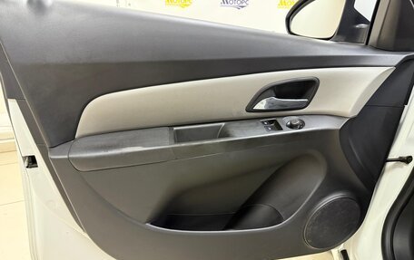 Chevrolet Cruze II, 2011 год, 669 000 рублей, 17 фотография