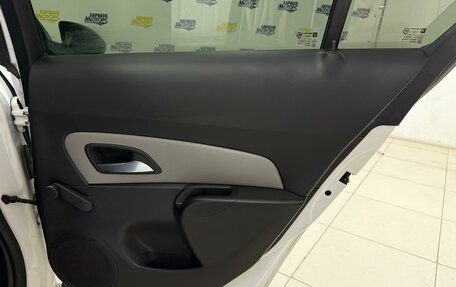Chevrolet Cruze II, 2011 год, 669 000 рублей, 15 фотография