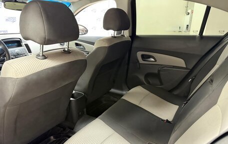 Chevrolet Cruze II, 2011 год, 669 000 рублей, 23 фотография