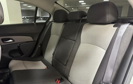 Chevrolet Cruze II, 2011 год, 669 000 рублей, 25 фотография