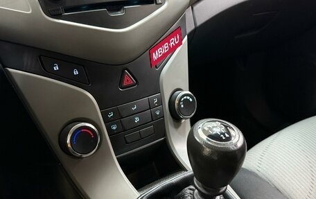 Chevrolet Cruze II, 2011 год, 669 000 рублей, 19 фотография