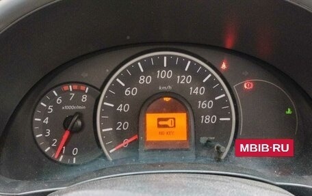 Nissan March IV, 2010 год, 679 000 рублей, 9 фотография