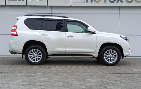Toyota Land Cruiser Prado 150 рестайлинг 2, 2015 год, 3 290 000 рублей, 4 фотография