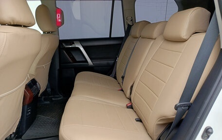 Toyota Land Cruiser Prado 150 рестайлинг 2, 2015 год, 3 290 000 рублей, 12 фотография