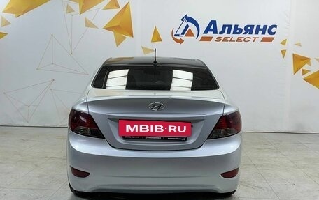Hyundai Solaris II рестайлинг, 2013 год, 695 000 рублей, 4 фотография