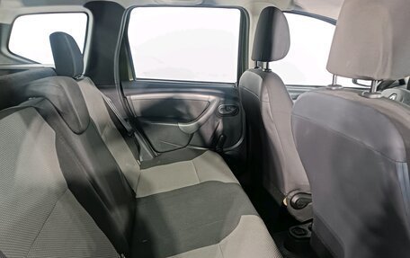 Renault Duster I рестайлинг, 2017 год, 777 000 рублей, 20 фотография